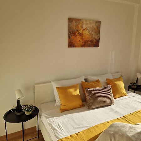 סקופיה Kamche Lux Apartment מראה חיצוני תמונה
