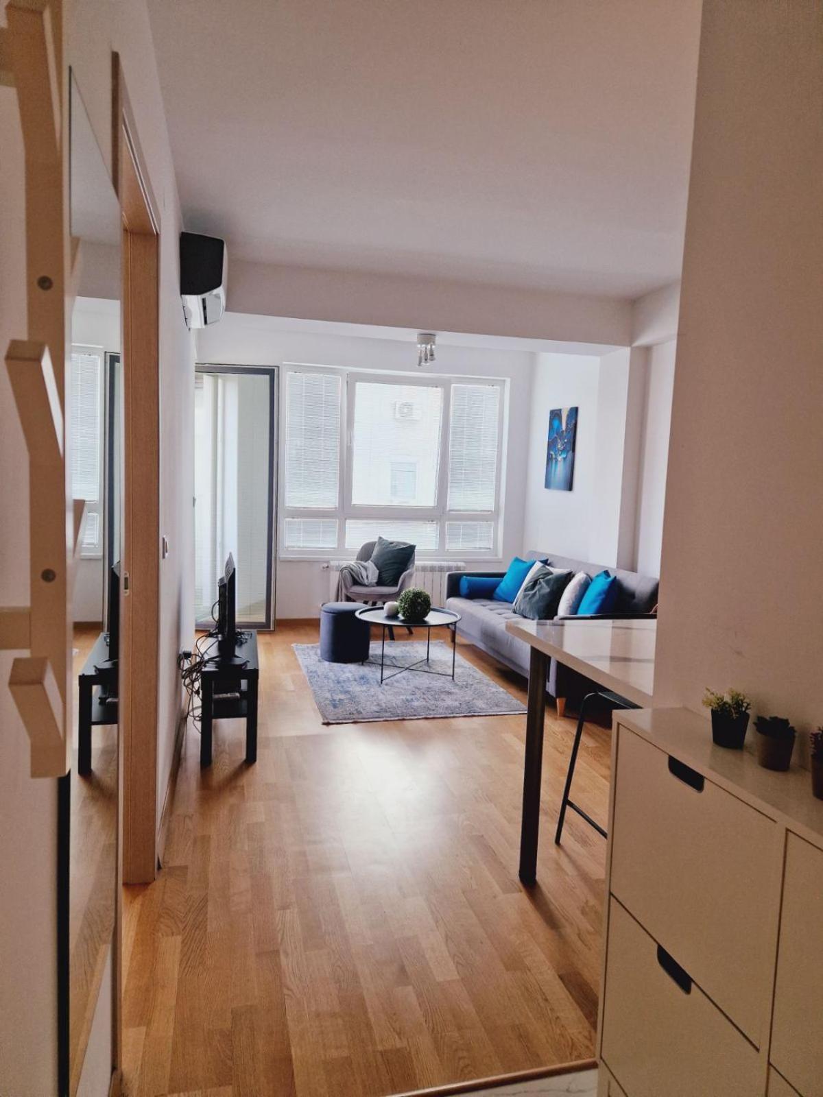סקופיה Kamche Lux Apartment מראה חיצוני תמונה